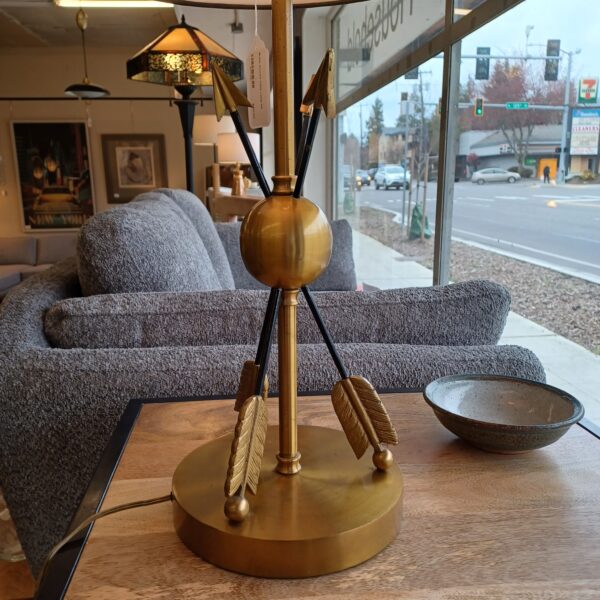 brass arrows table lamp