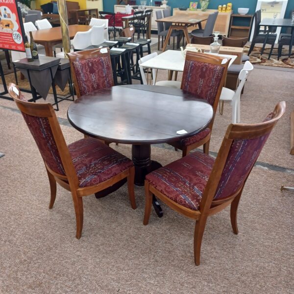 set 0f 4 ethan allen fabric print dining chairs