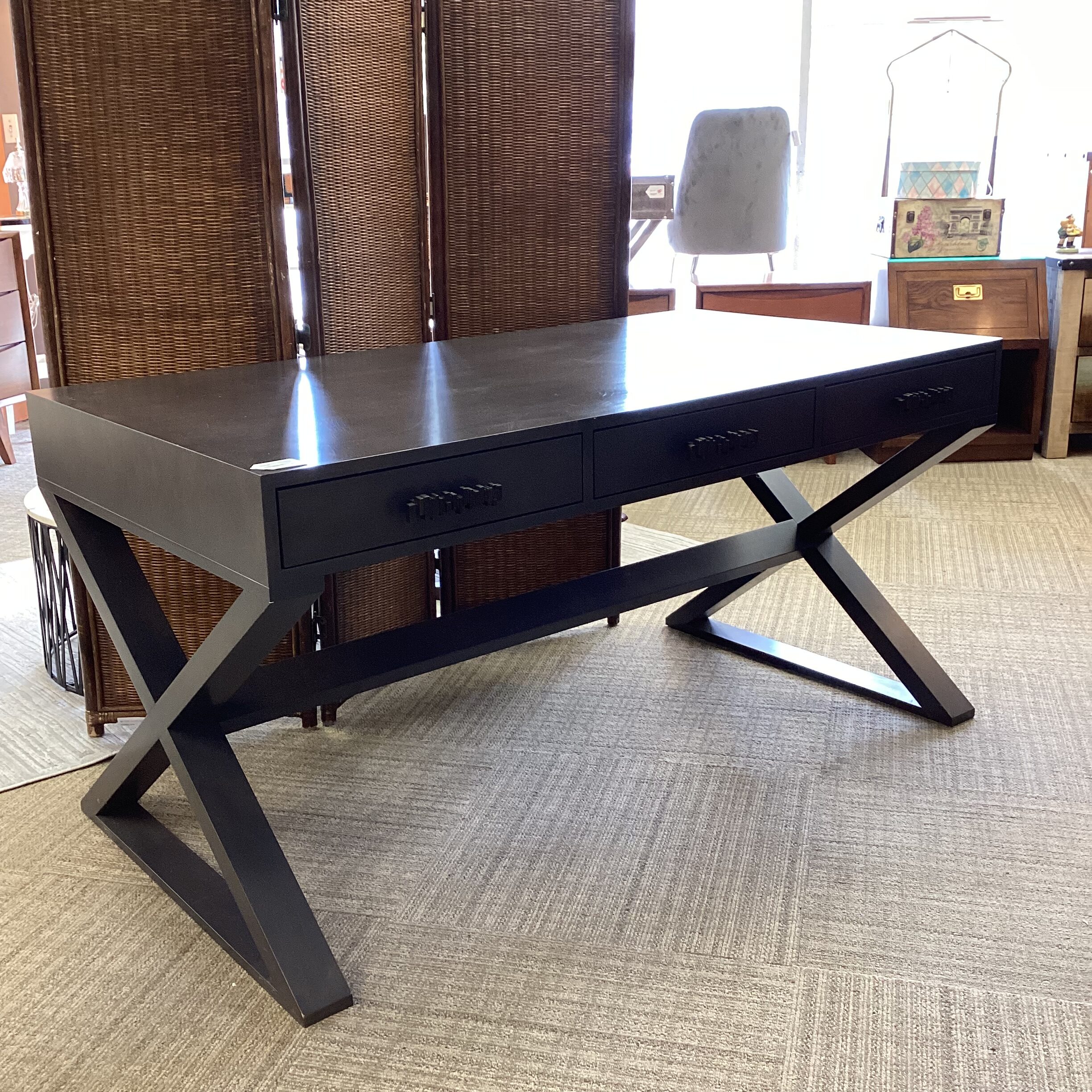contemporary x base library table