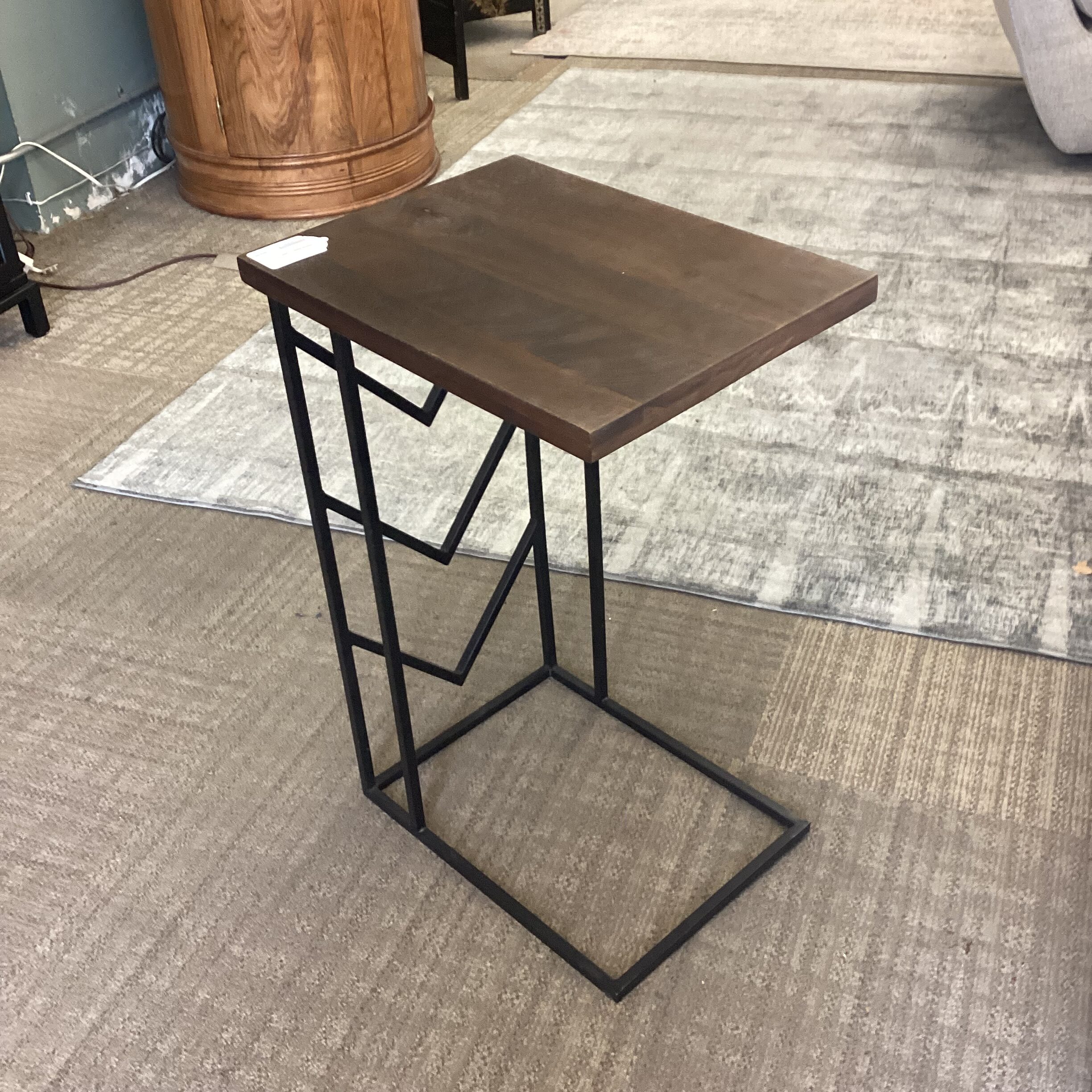 chevron base c table