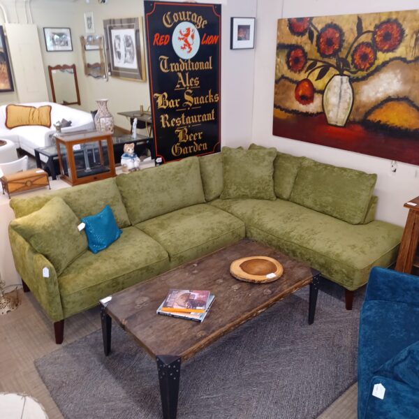 green mc right chaise sectional