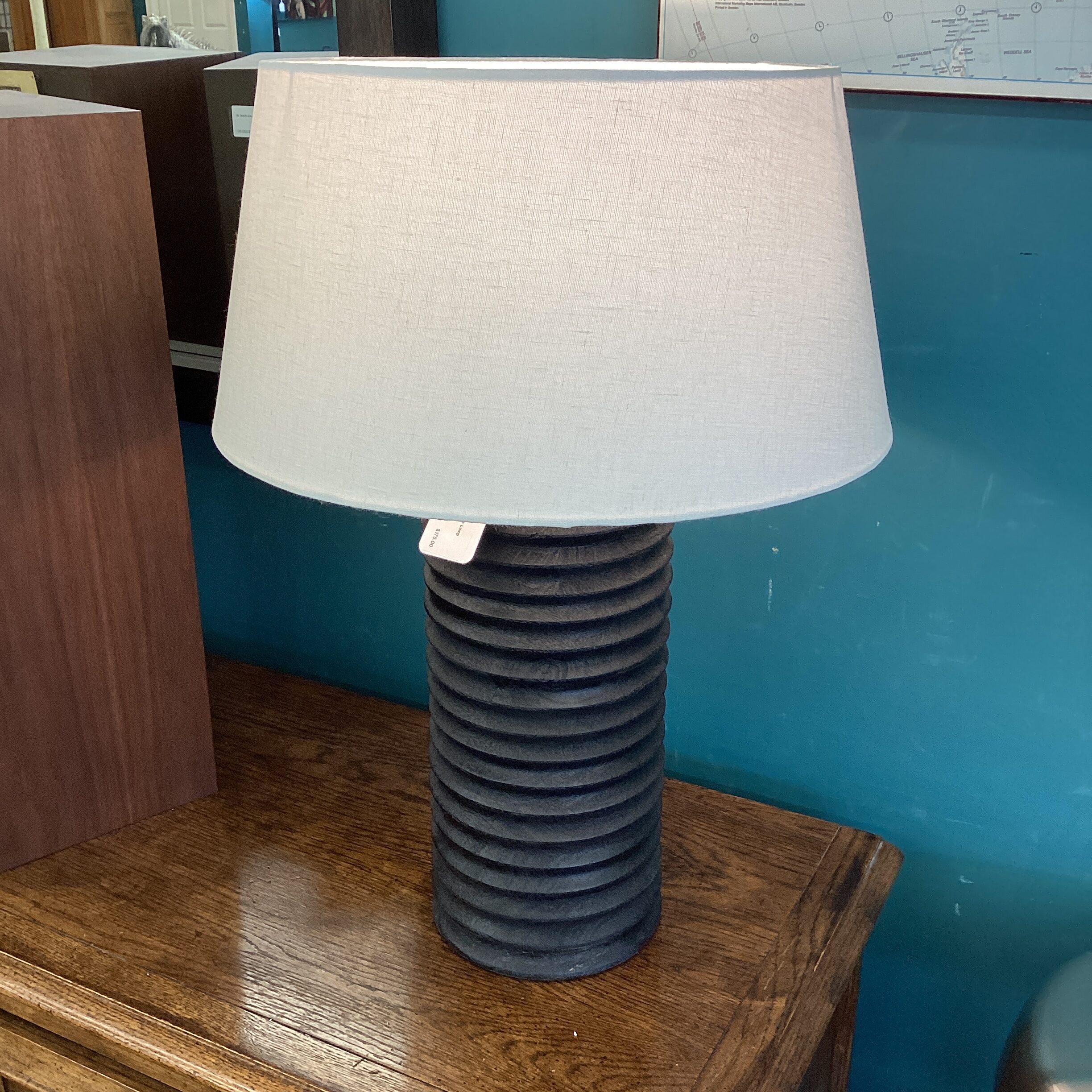 black modern table lamp