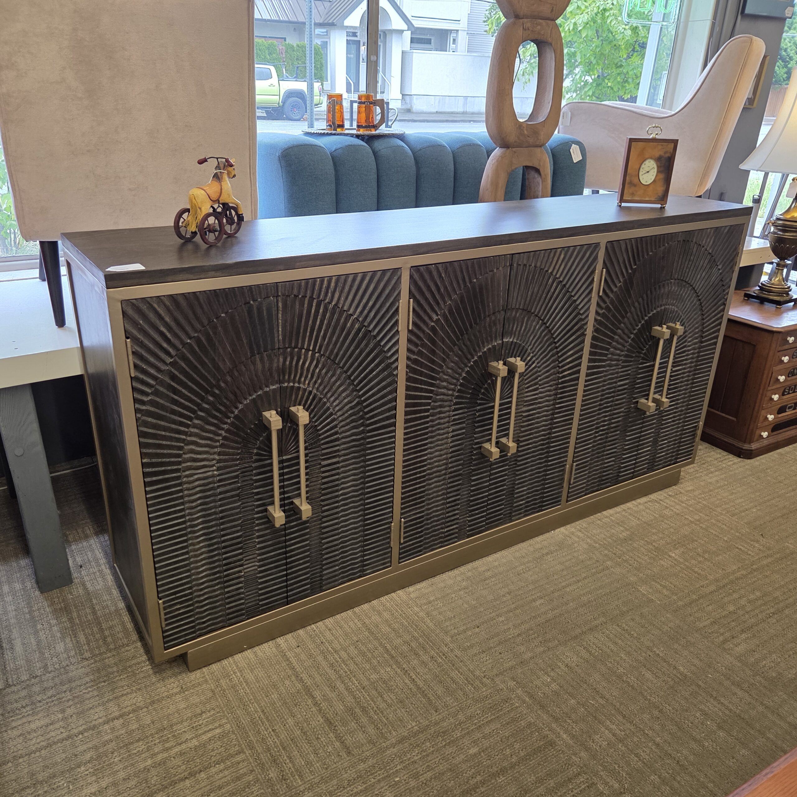 capella sideboard