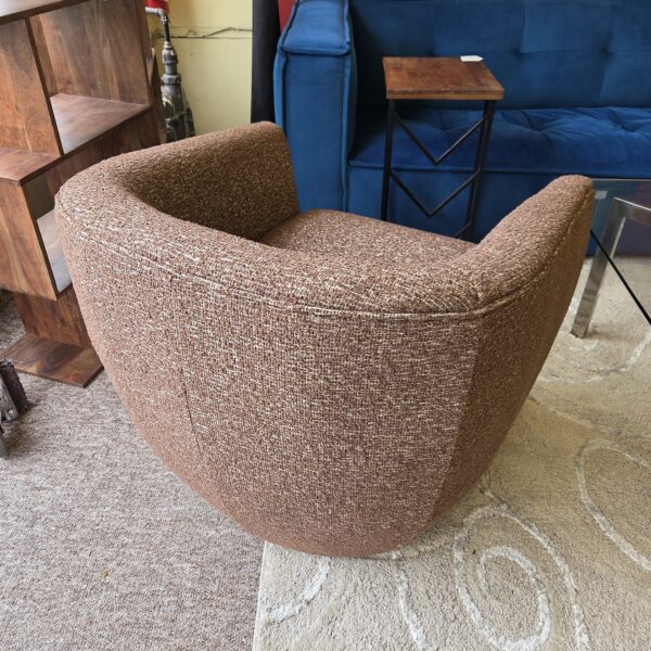 clove swivel chair