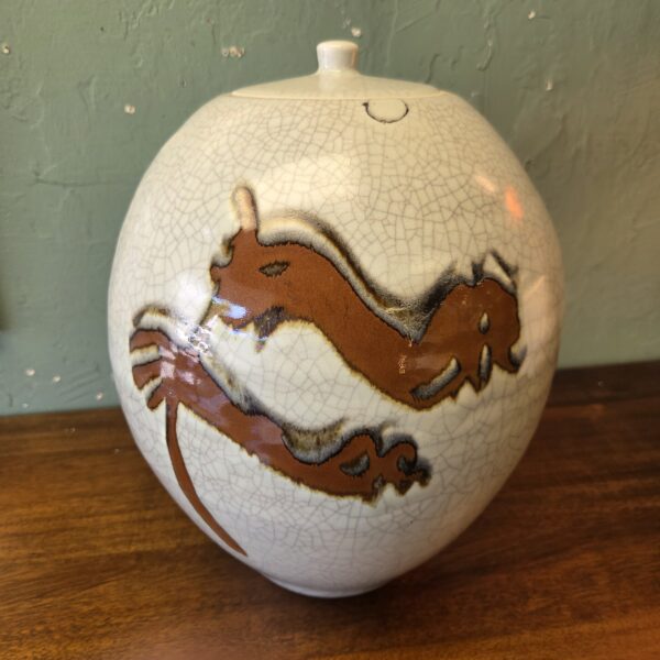 signed large urn pottery w/lid