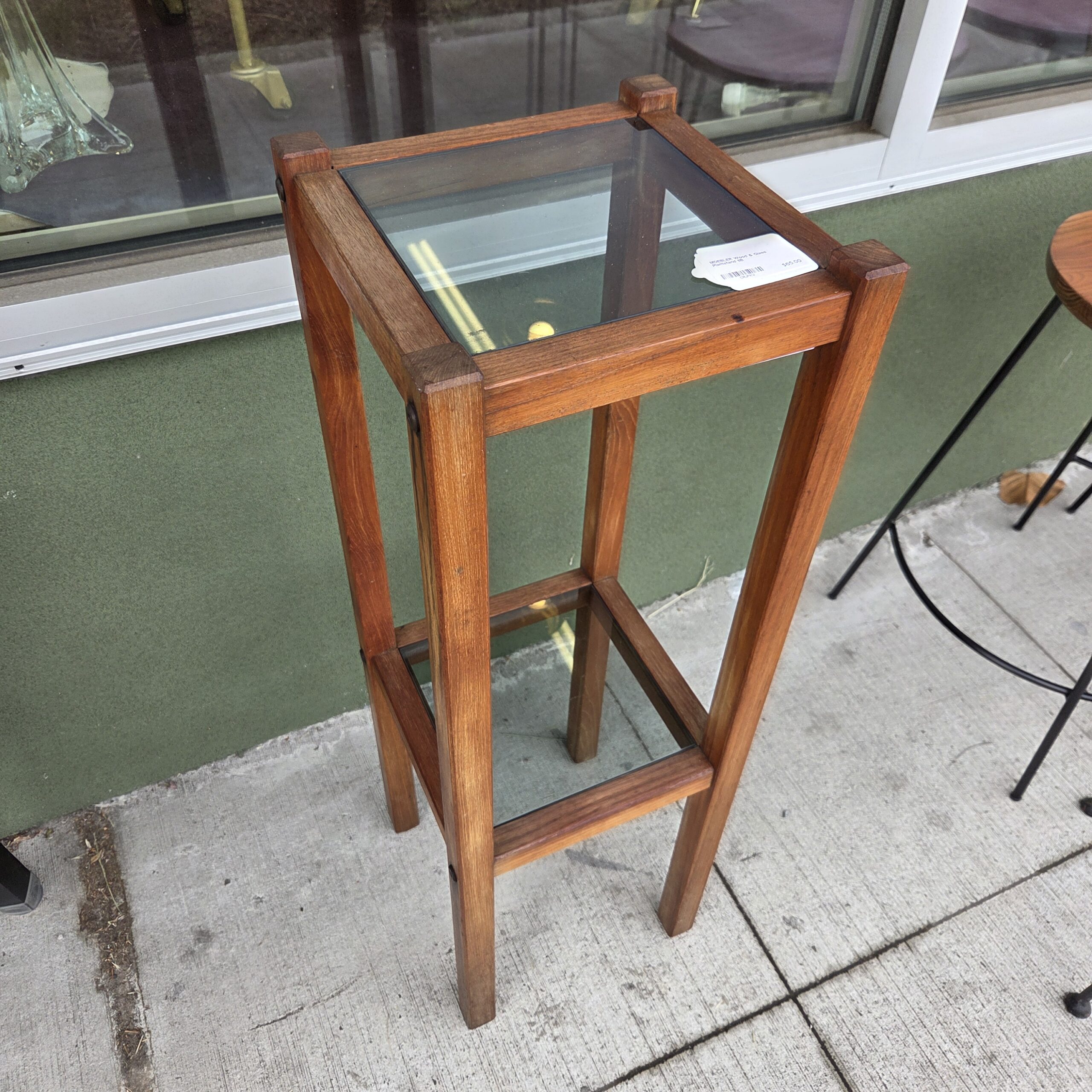 moebler wood & glass plantstand