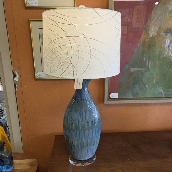 drippy blue effect table lamp