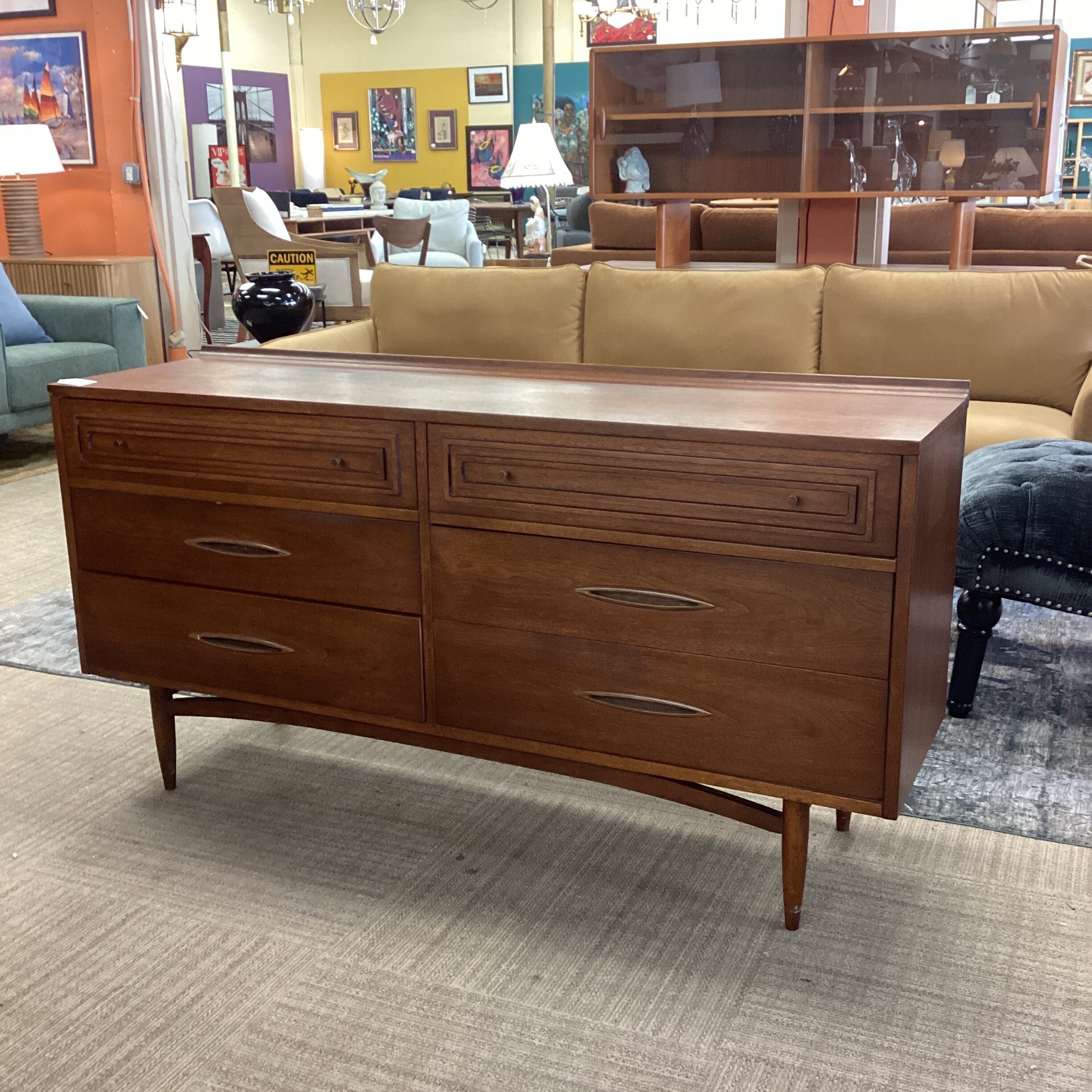 broyhill sculptra mid century lowboy