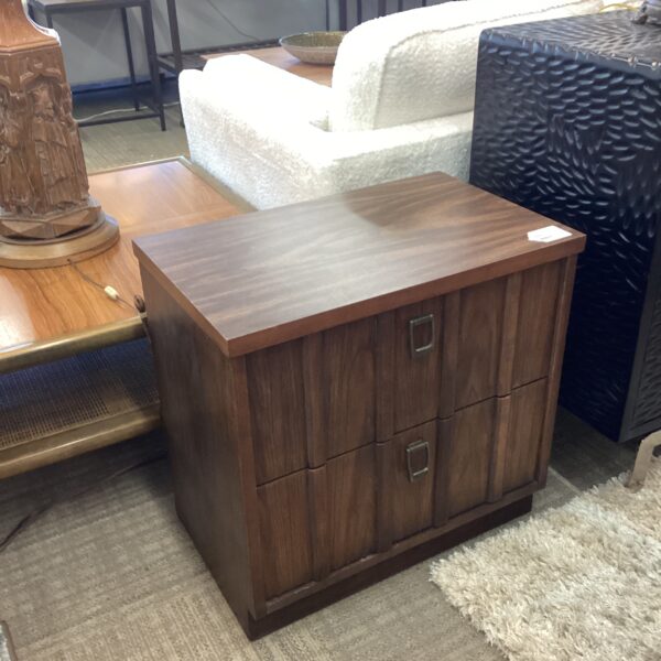 mc laminate top 2drawer nightstand