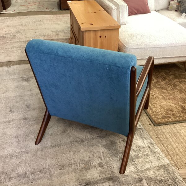peacock wood frame accent chair