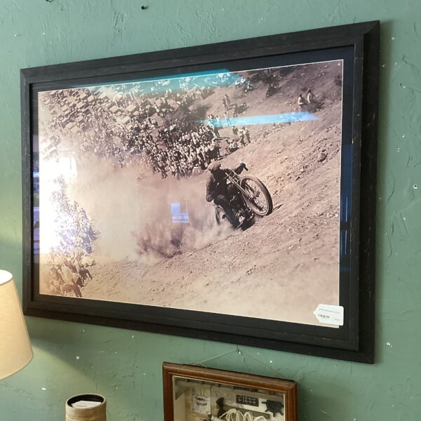 ol’timey motorcycle race pic