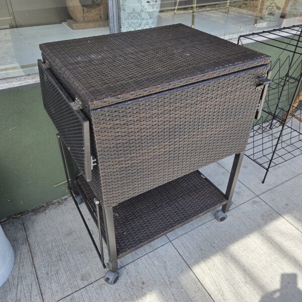 synthetic rattan outdoor cooler w/shelves