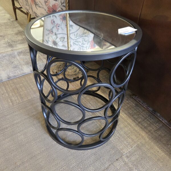 circles side table