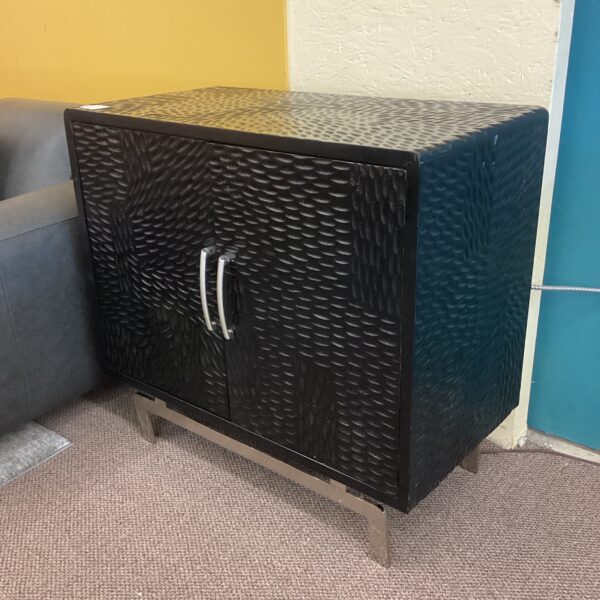 darcelle cabinet
