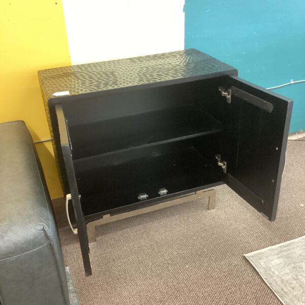darcelle cabinet