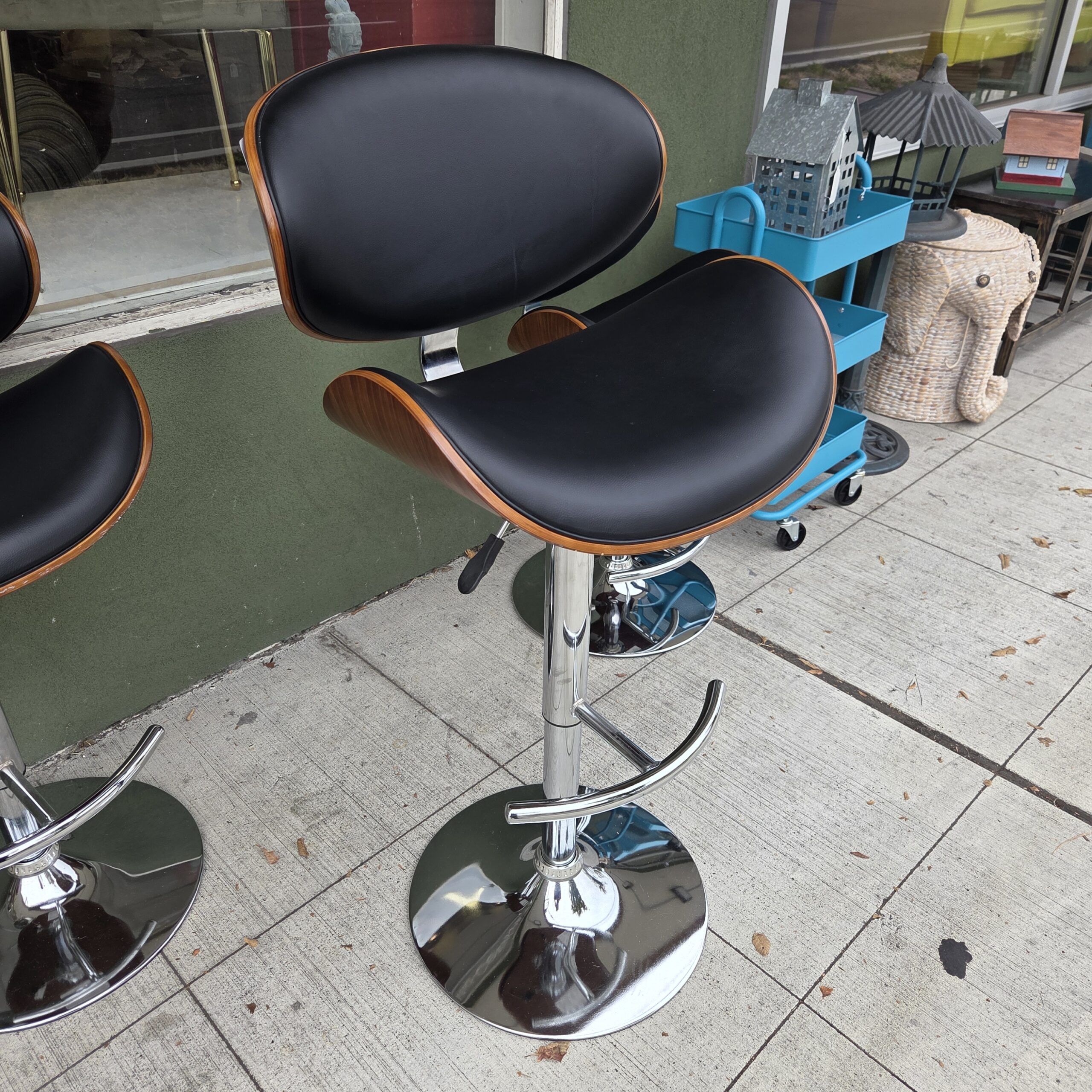 eames esque adjustable barstool