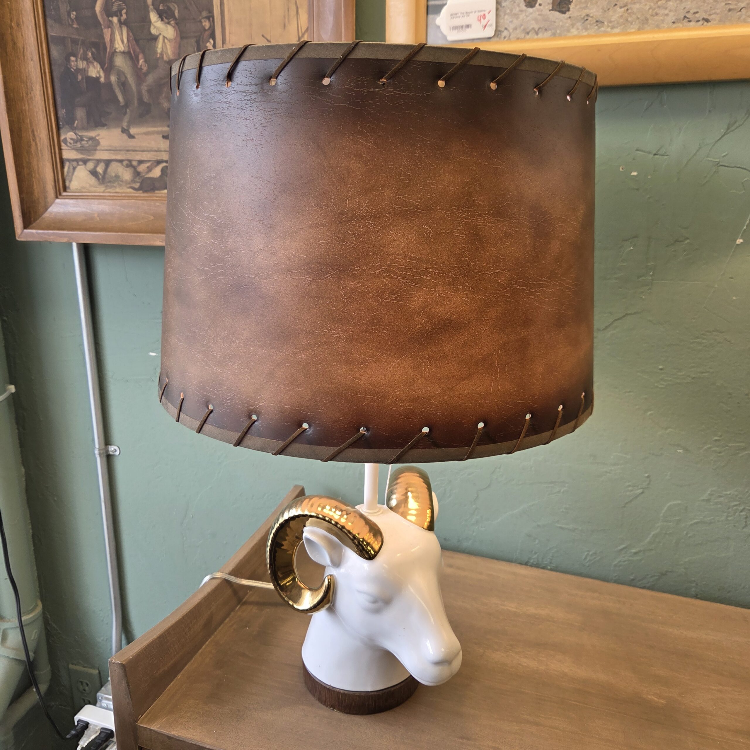 big horn table lamp