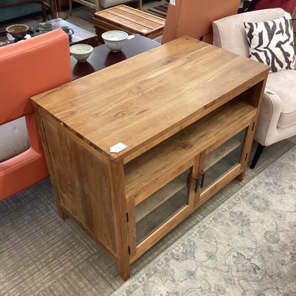 blonde hardwood media unit w/glass doors