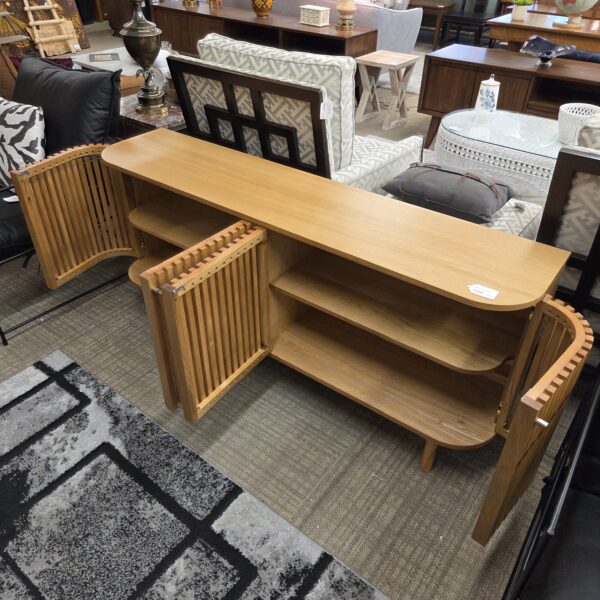 houston large sidboard